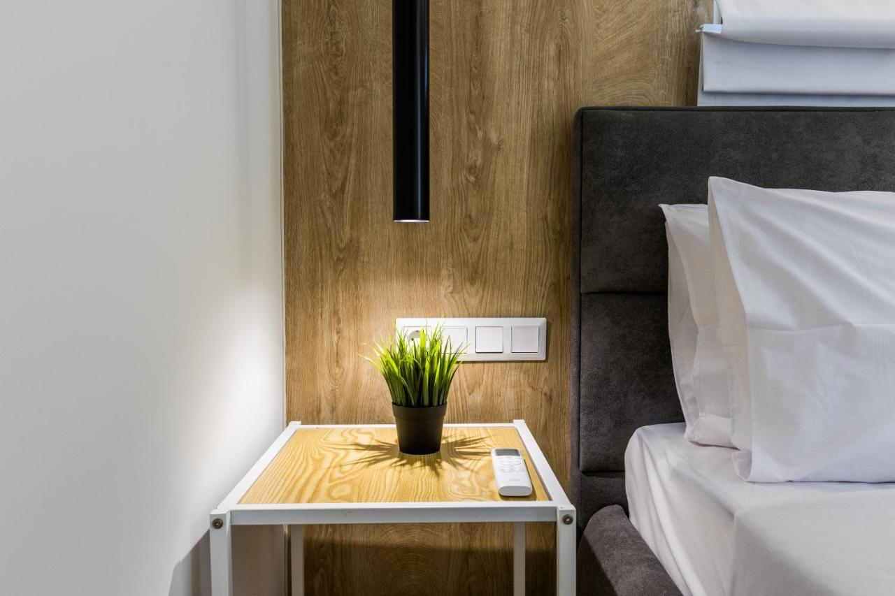 Varkiza Luxury Suites By Raise Vári Dış mekan fotoğraf