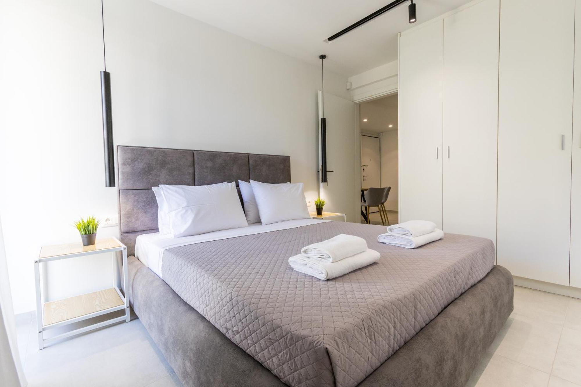 Varkiza Luxury Suites By Raise Vári Dış mekan fotoğraf