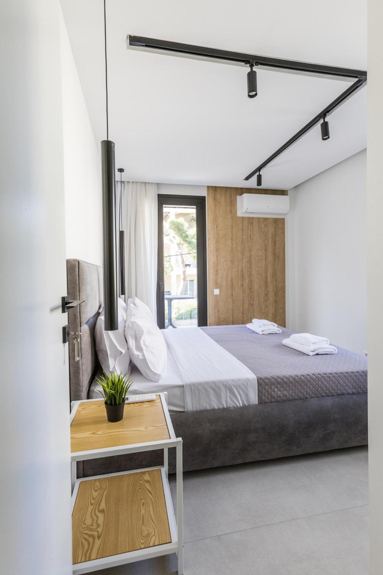 Varkiza Luxury Suites By Raise Vári Dış mekan fotoğraf