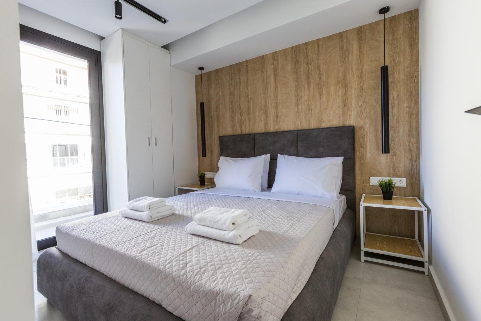 Varkiza Luxury Suites By Raise Vári Dış mekan fotoğraf